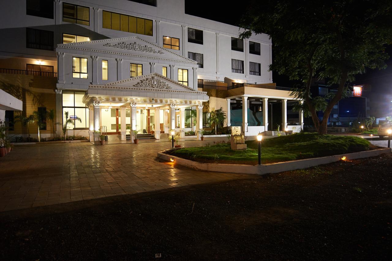 שירדי Sanskruti Heritage Resort מראה חיצוני תמונה