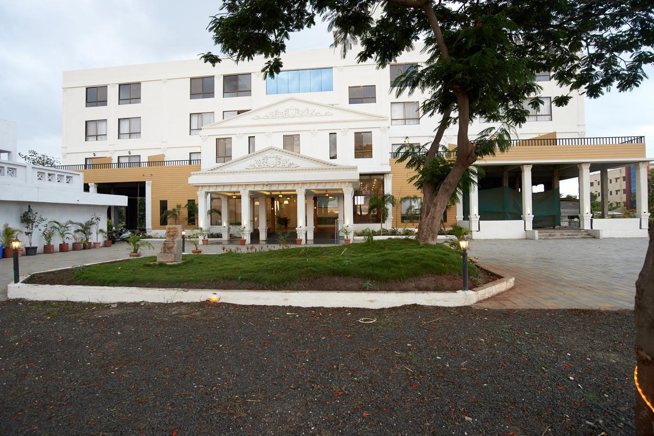 שירדי Sanskruti Heritage Resort מראה חיצוני תמונה